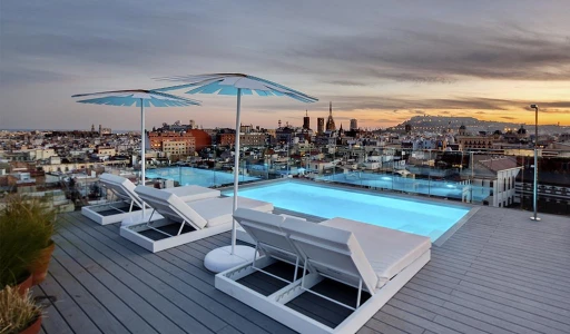Where to stay in Barcelona? A Boutique hotel Eixample or Ciutat Viela