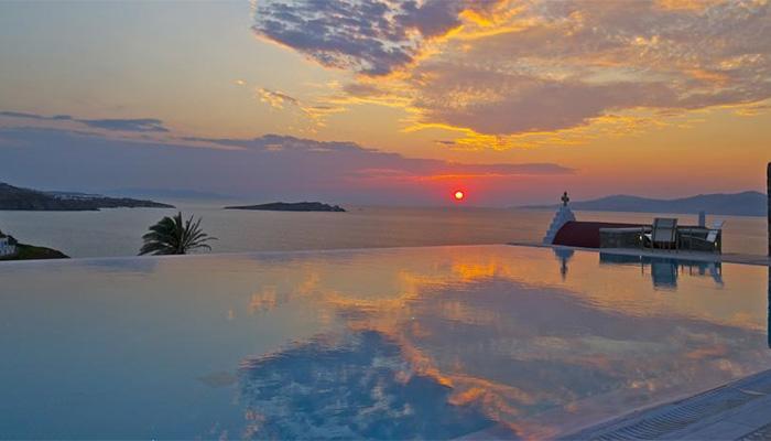 Best Panoramic Swimming Pools : Bill Coo Suites & Lounge Mykonos