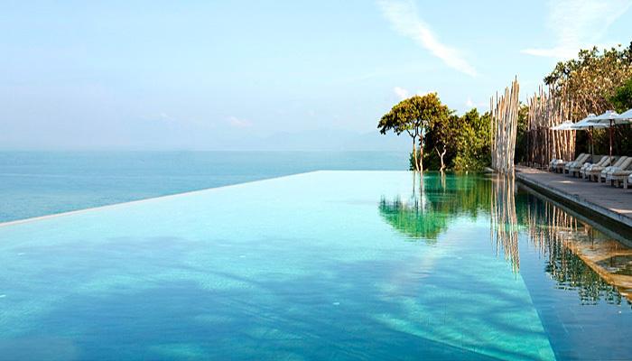 L'hôtel Six Senses Samui en Thaïlande et sa piscine à débordement.